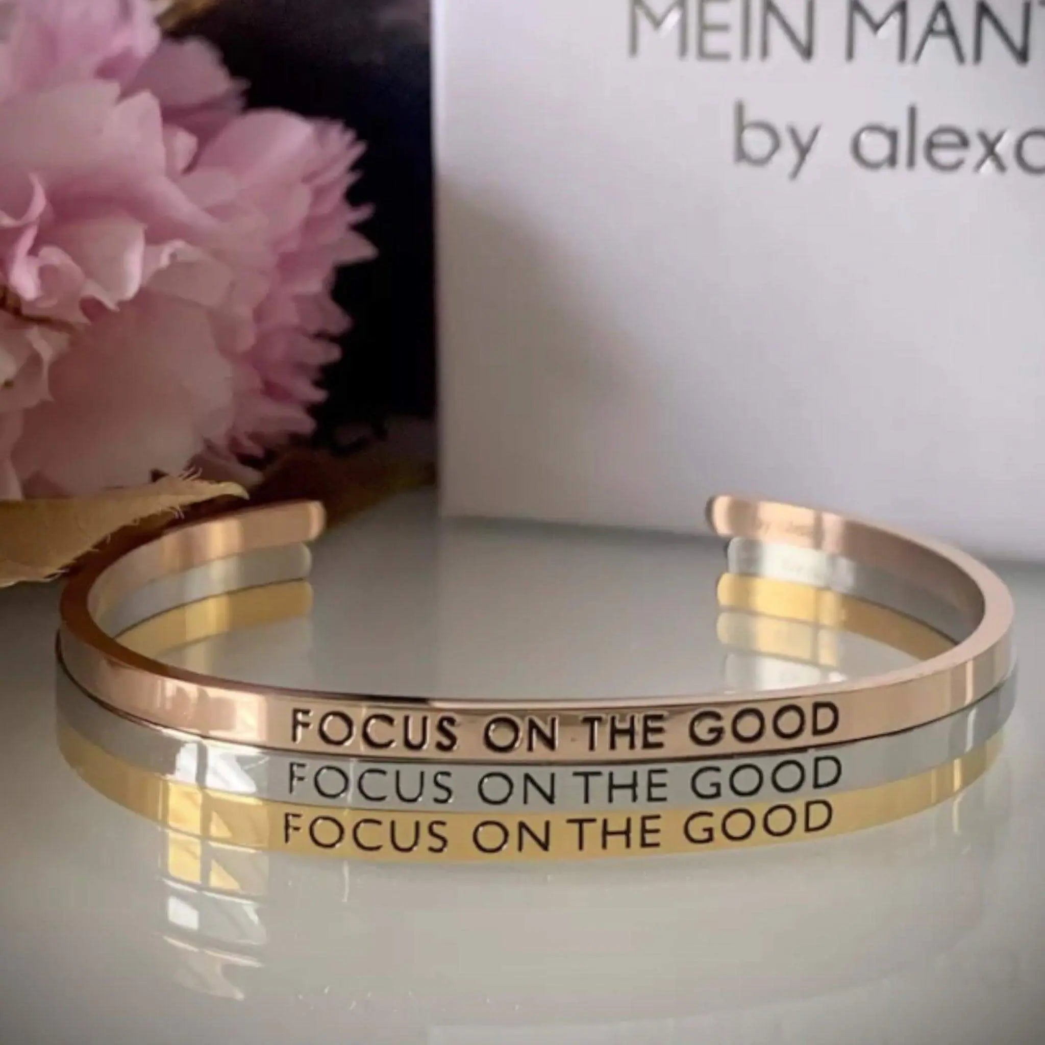 Mein Mantra "Focus onThe Good " Rose Bracelet - Prezzi