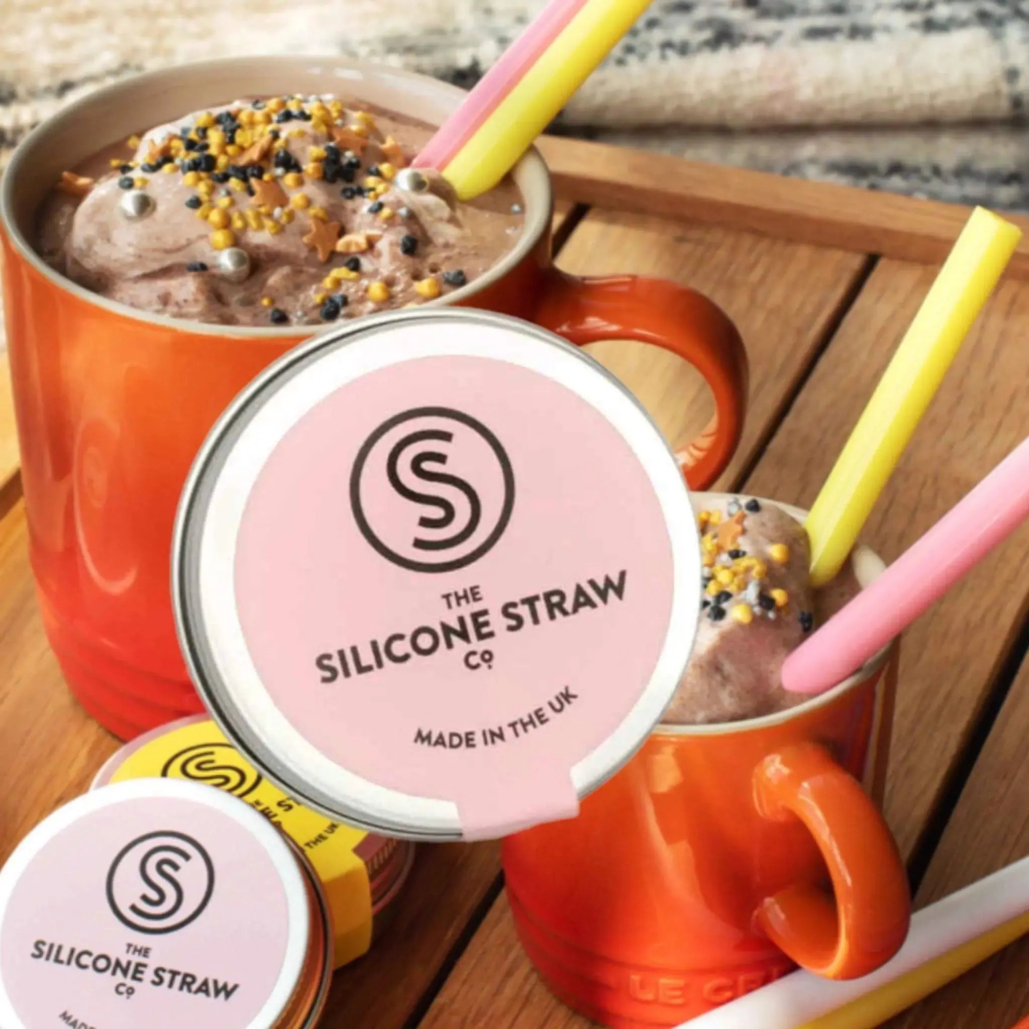 The Silicone Straw Co. Travel Straw in Tin -  Baby Pink The Silicone Straw Co.