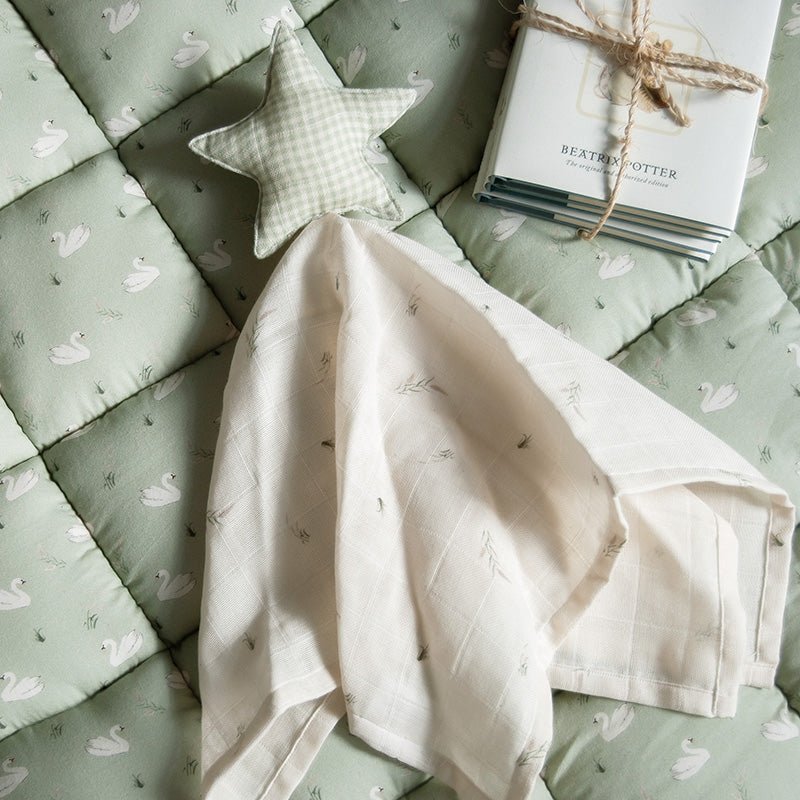 Evie & Skye London Reed Muslin Soother - Prezzi