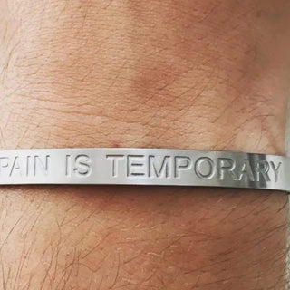 ‘Pain Is Temporary’ Chunky Bracelet - Prezzi