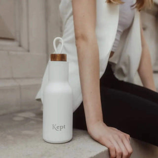 Kept Stainless Steel Reusable Water Bottle – CHALK - Prezzi